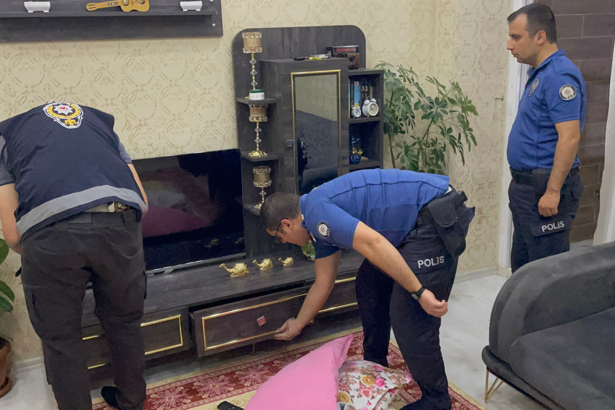 Telefon dolandırıcılarına Şanlıurfa merkezli operasyon: 29 gözaltı