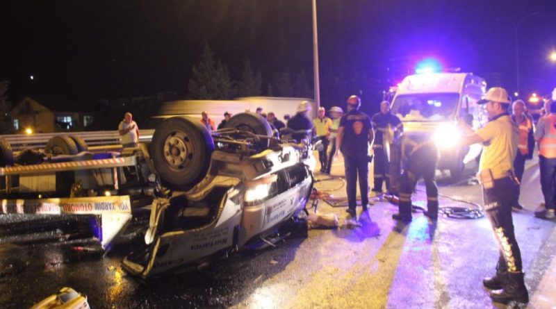 TEM Otoyolunda feci kaza: 1 kişi öldü, 2 kişi yaralandı