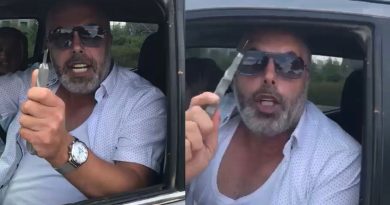 Trafikte tartıştığı 3 kişiyi falçatayla yaraladı