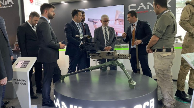 Türkiye’nin gururu 'CANiK M2 QCB', SEDEC Fuarı’nda