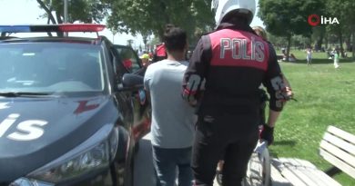 Türkiye'ye kaçak yollarla giren 3 şahıs yakalandı