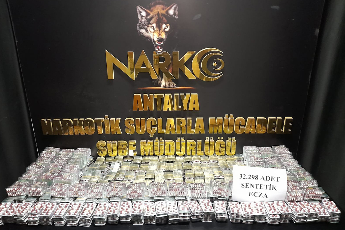 Uyuşturucu sevkiyatı yapacakken yakalandılar