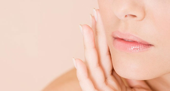 Uzmanından önemli uyarı: 'Öğle saatlerinde 20 dakikadan fazla güneşe çıkılmamalı'