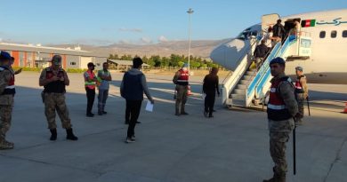 Yabancı uyruklu 107 göçmen, Malatya'dan sınır dışı edildi