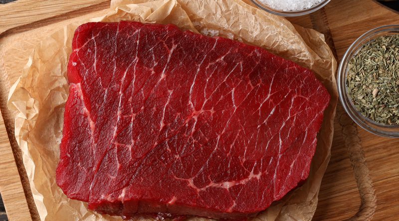 Yapay etin market raflarında yer alması 30 yılı bulur