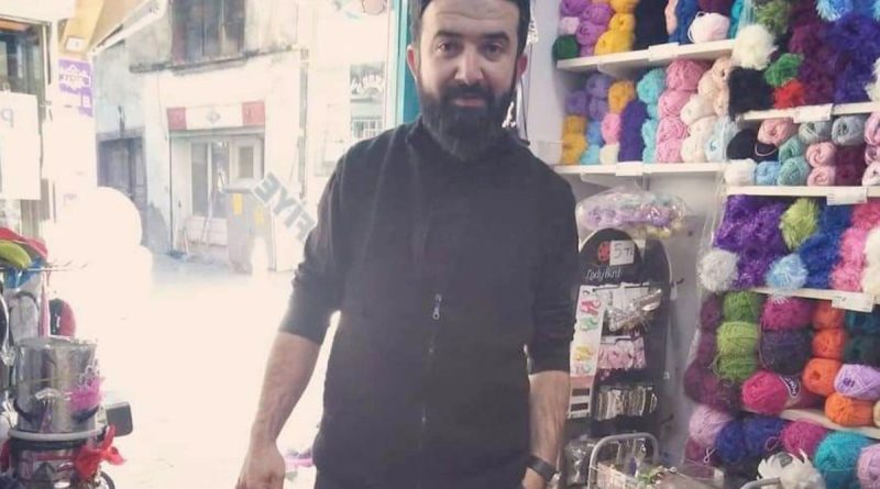 Yol verme kavgası yüzünden çıkan kavgada bir kişi bıçaklanarak öldürüldü