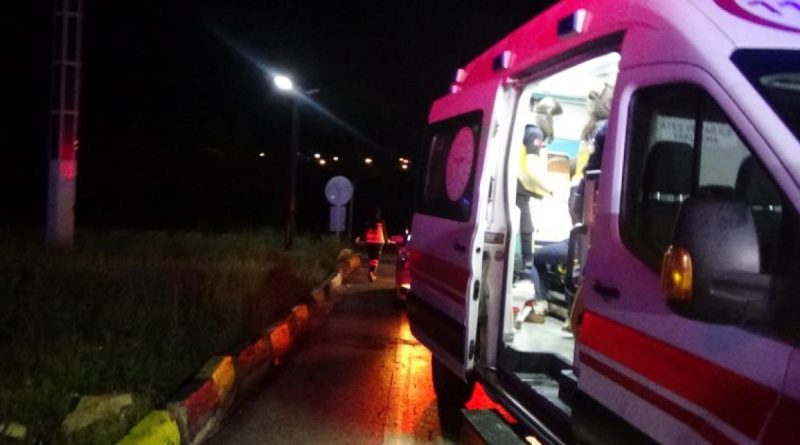 Yolcu otobüsü şarampole yuvarlandı: 1 ölü, 19 yaralı