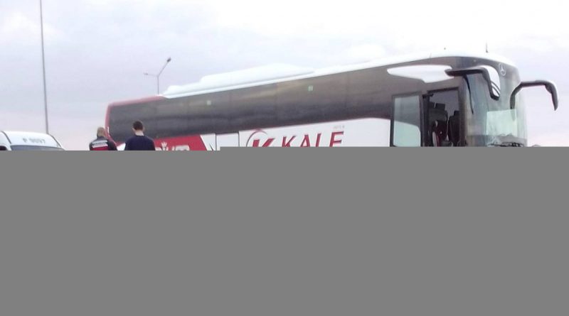 Yolcu otobüsünün çarptığı genç kız hayatını kaybetti