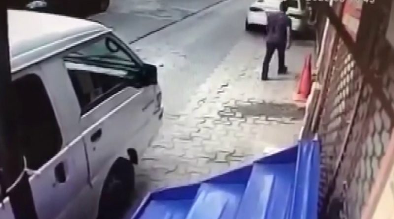 Ataşehir’de lüks otomobili çizen şahıs kayıplara karıştı