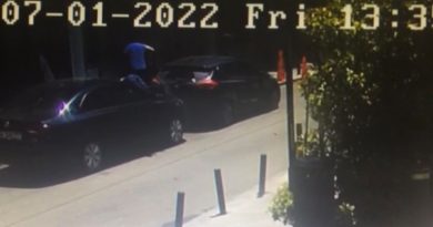 Beyoğlu’nda Fransız turist kaldığı otelin 8’inci katından aşağıya düştü