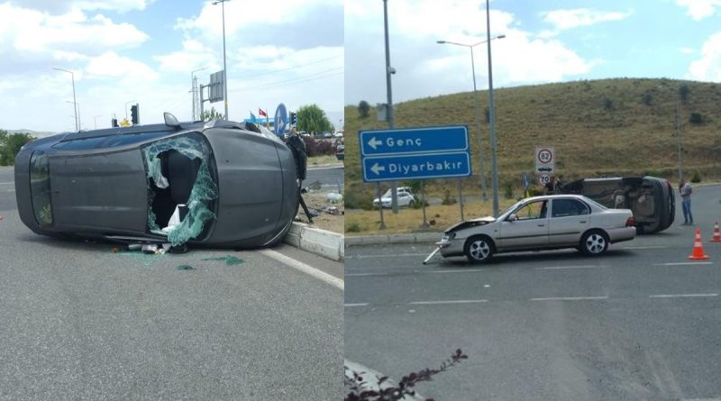 Bingöl'de havalimanı kavşağında kaza: 5 yaralı