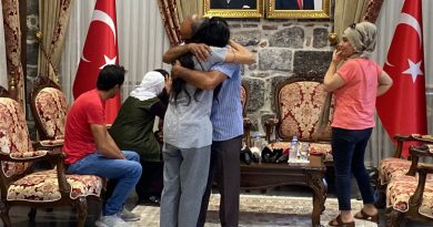 Güvenlik güçlerinin çalışmalarıyla ikna edilen örgüt mensupları ailelerine teslim edildi