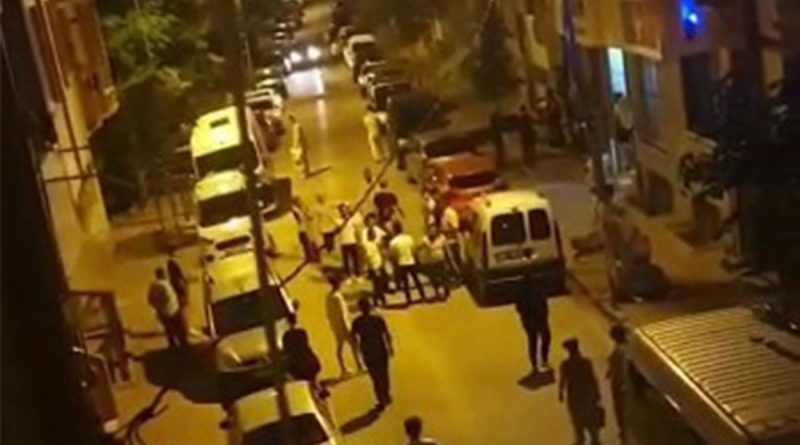 İki ailenin kavgasında ortalık savaş alanına döndü