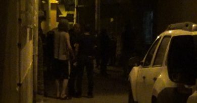 İzmir'de sır cinayet: Bıçaklanmış halde ölü bulundu