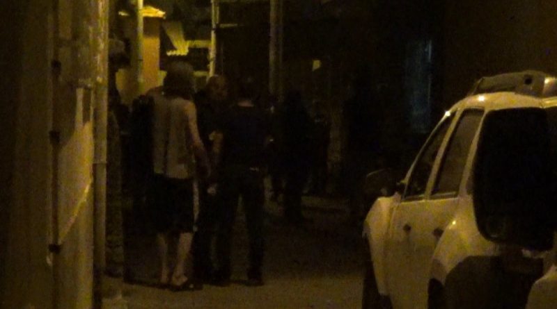 İzmir'de sır cinayet: Bıçaklanmış halde ölü bulundu