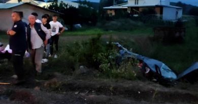 Kontrolden çıkan otomobil takla attı: Bir aileden geriye baba ve ikiz bebekler kaldı