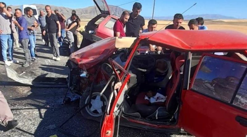 Malatya'da iki otomobil çarpıştı: 6 yaralı