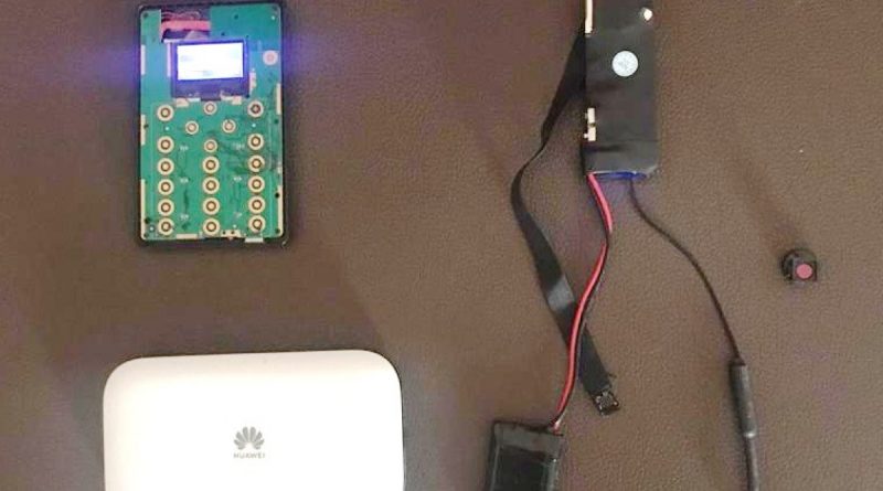 Manisa’da ehliyet sınavında akıl almaz kopya düzeneği