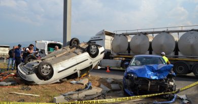 Manisa’da feci kaza: 3 ölü, 2 yaralı