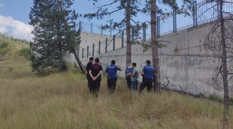 Mezarlıktan gelen kötü kokular gerçeği ortaya çıkardı