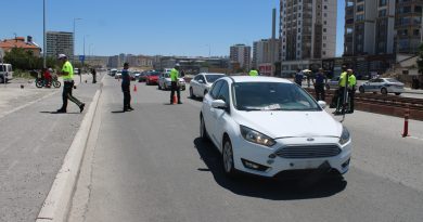 Otomobilin çarptığı zihinsel engelli çocuk ağır yaralandı