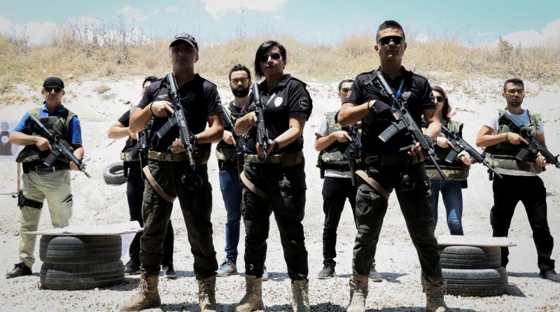 Polislerin ‘Sarsılmaz’ eğitimi nefes kesti