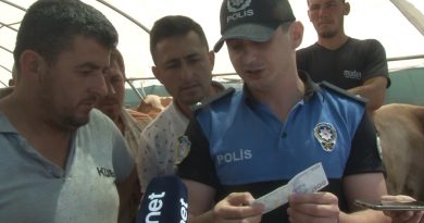 Polisten kurban pazarında sahte para uyarısı