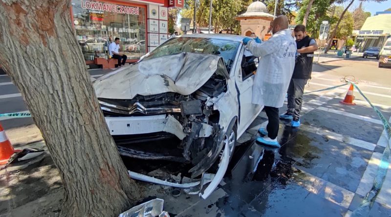 Şanlıurfa'da otomobil yayaların arasına daldı: 5 yaralı