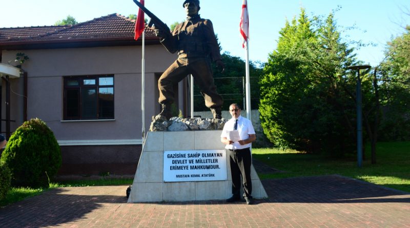 Şehit mezarına saldırı olayında sanığın tahliye edilmesine ailelerden tepki
