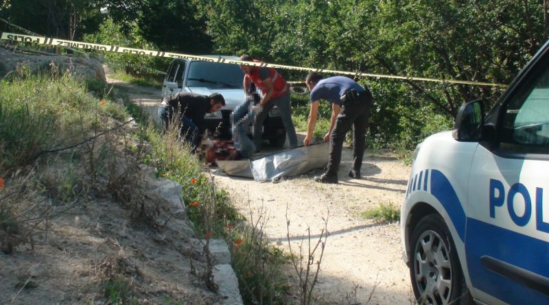 Silahla kalbinden vurulmuş halde bulundu!