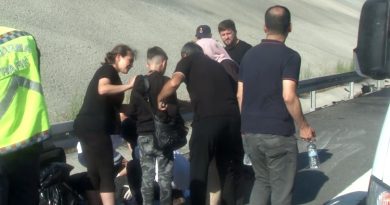 Türkiye'ye bayramlaşmaya gelen gurbetçi aile kaza yaptı: 1'i çocuk 2 yaralı