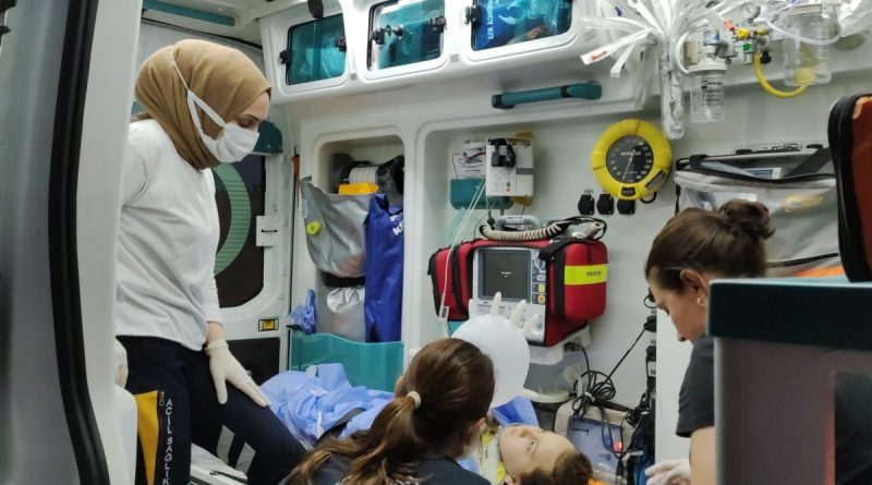 Yeğenini kurtarmak isterken girdiği sulama kanalında kayboldu